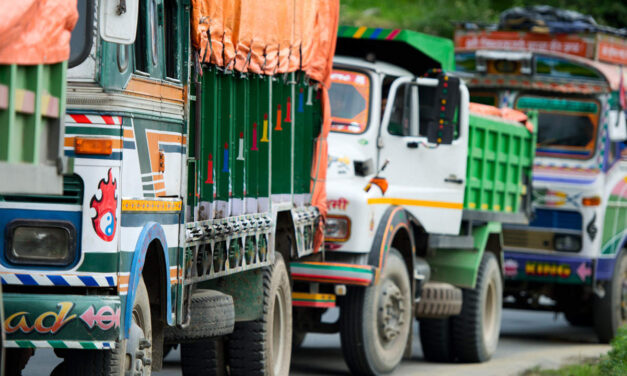 {dZm ñnrS  JìhZ©a OS  dmhZm§À`m nm{g§J d ZwVUrH aUm _mJrb Jm¡S~§Jmb H m`?